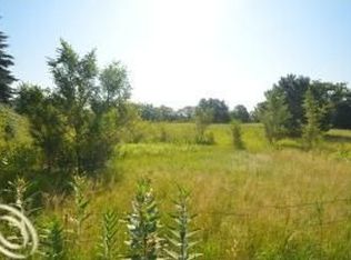 3154 N Milford Rd, Highland, MI 48357