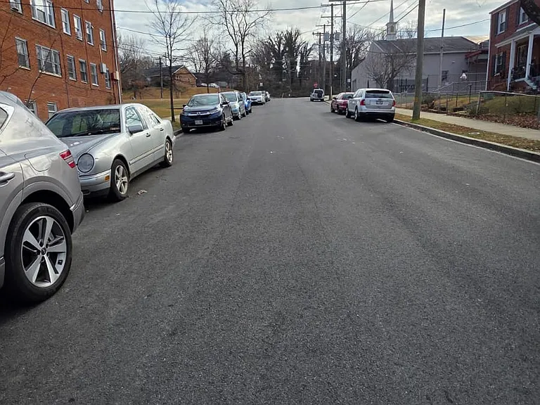 408 Chaplin St SE #3 — Photo 24