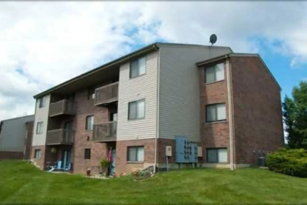 Building Photo - Aspen Grove