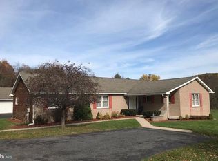 145 Kintner Rd, Kintnersville, PA 18930