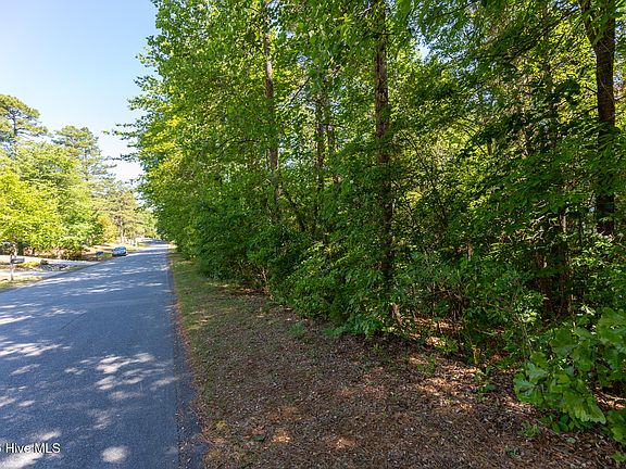 4th image of 305 Kingswood Circle