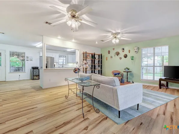 1401 Guess Dr, Salado, TX 76571