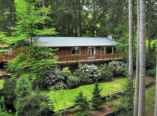 5671 E State Route 302, Belfair, WA 98528