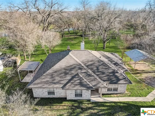 367 River Bend Ln, Martindale, TX 78655