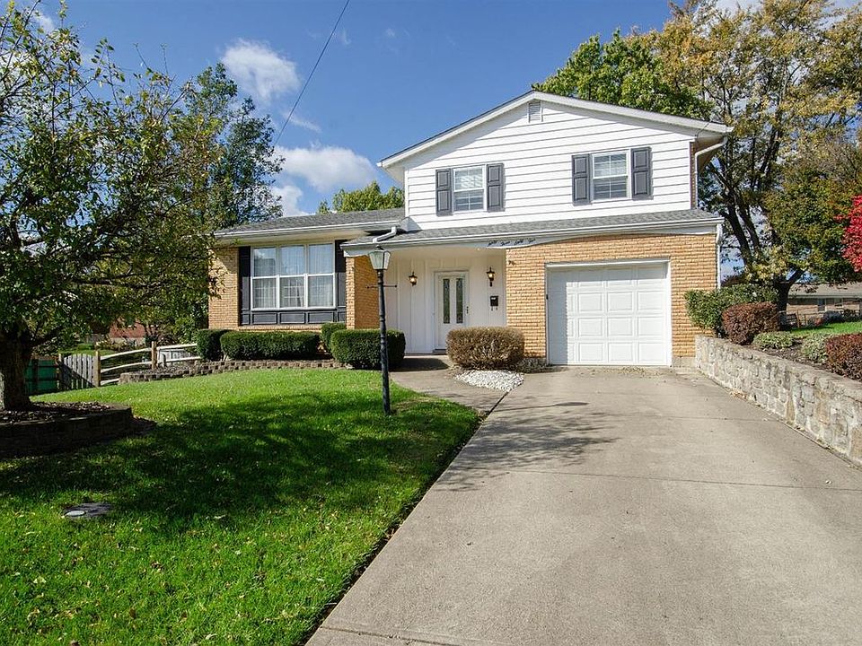 1st image of 3365 Westmont Dr