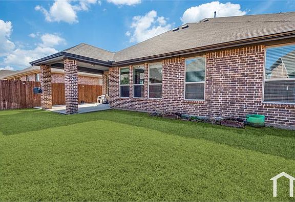5th image of 3717 Heather Meadows Dr