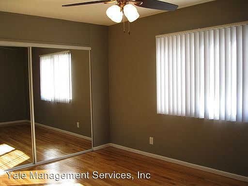 3rd image of 6865 Fulton Ave APT 05