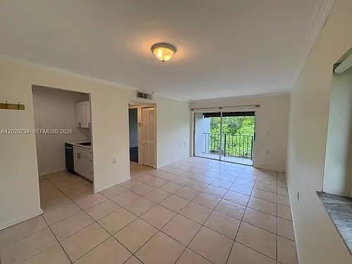 1141 Lake Victoria Dr Photo 1