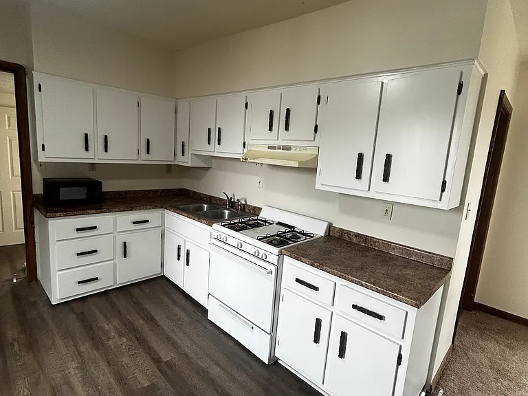 969 5th Ave #2 — Photo 9