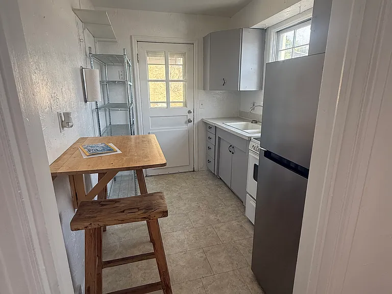Kitchen with plenty of storage