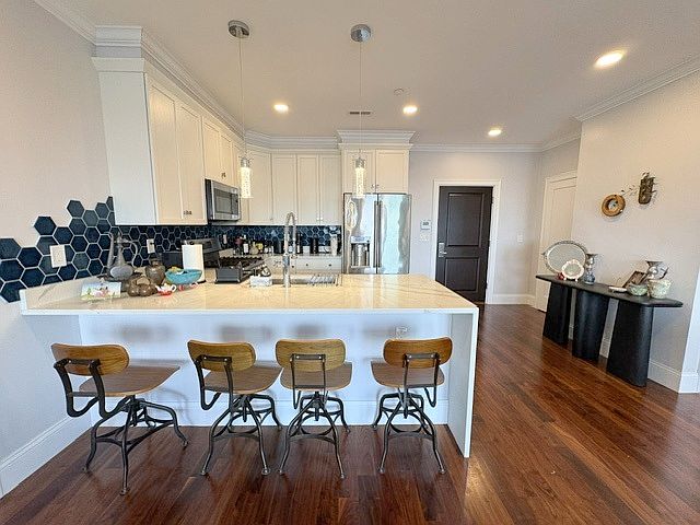 1st image of 87 Medford St #309