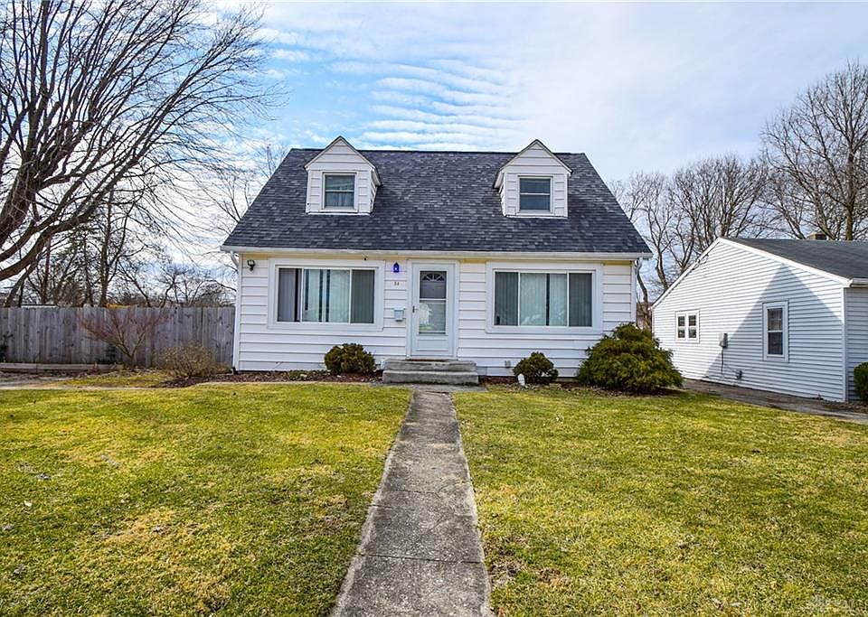 1st image of 24 E Lindberg Dr