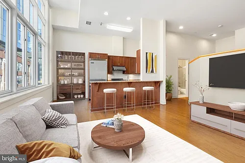 23 S 23rd St #3E Photo 1