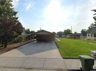 656 SW 5th St, Ontario, OR 97914