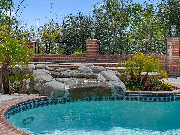 17830 Arvida Dr — Photo 38