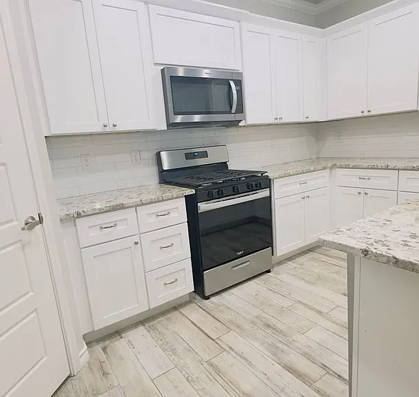 5300 Kilyn Ct — Photo 3