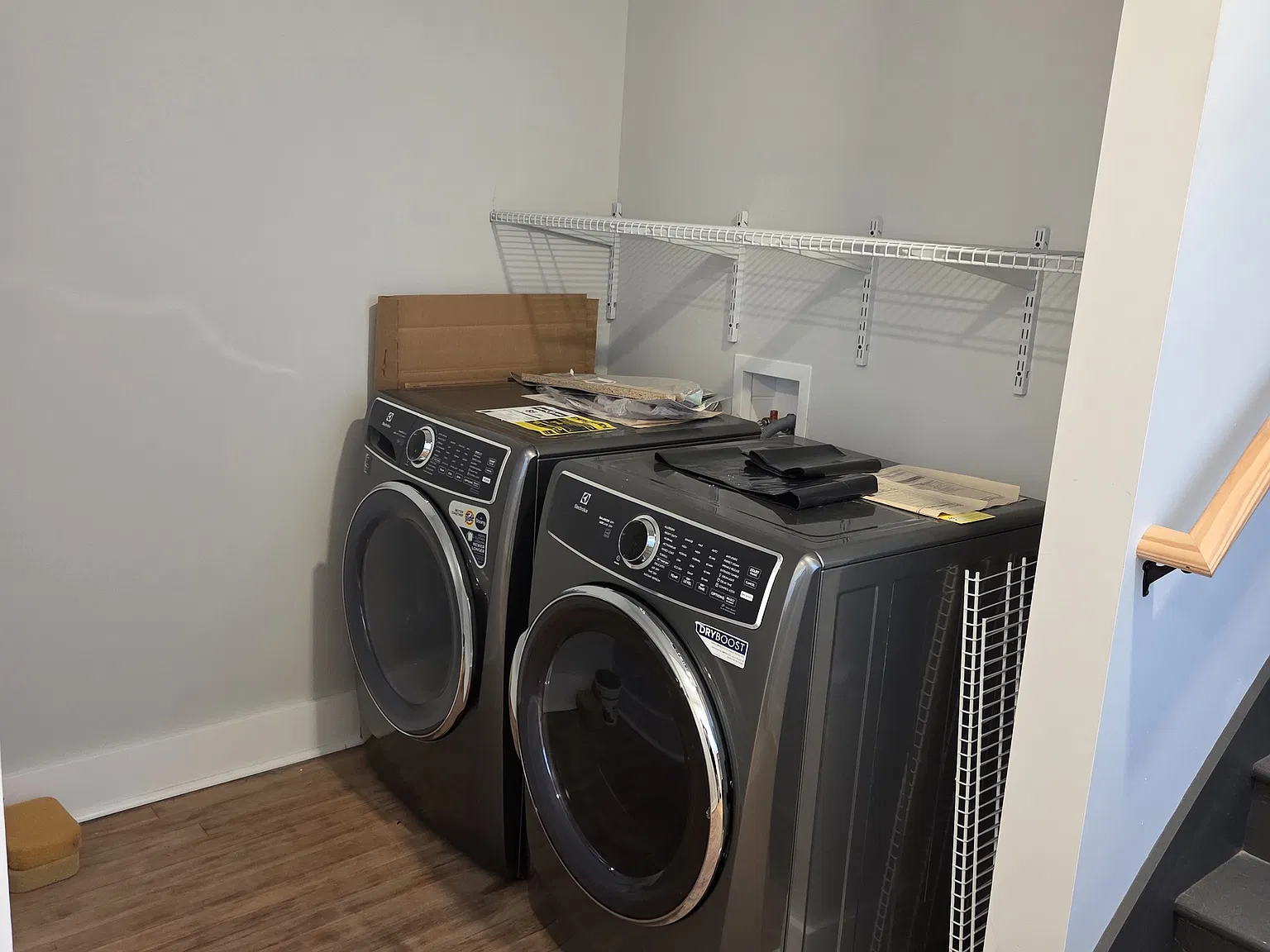 2 bed, 1400 sqft, $2,500 — Photo 2