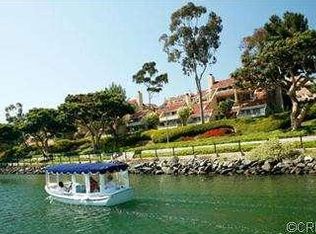 345 Promontory Dr E, Newport Beach, CA 92660