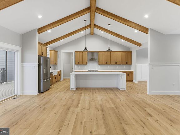 5th image of Mistletoe Ln Lot 19