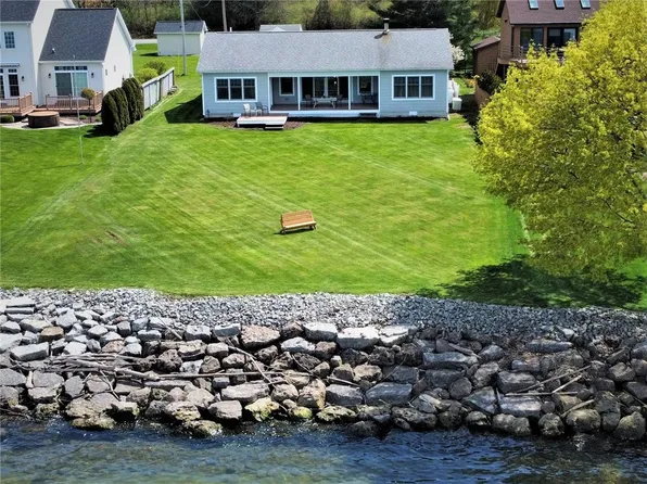 16579 Banner Beach Rd, Kendall, NY 14476