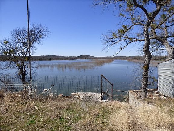 4th image of 430 County Road 463