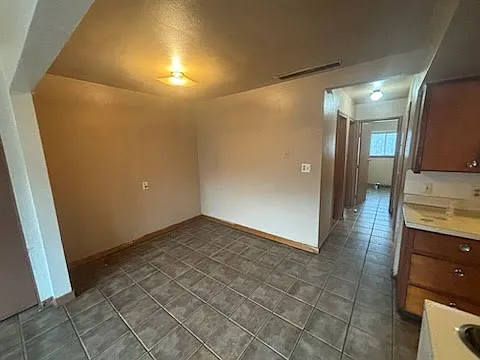 638 Butternut Dr #1 — Photo 2