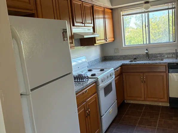 3424 Salem Walk #A1, Northbrook, IL 60062