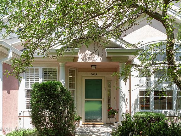 3rd image of 3055 Lexington Ln #15R41
