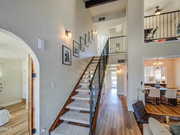 1214 E DESERT COVE Avenue, Phoenix, AZ 85020