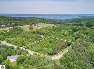 Snell Rd, Frankfort, MI 49635