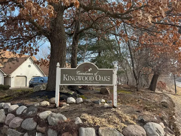 1721 Whitaker St, White Bear Township, MN 55110