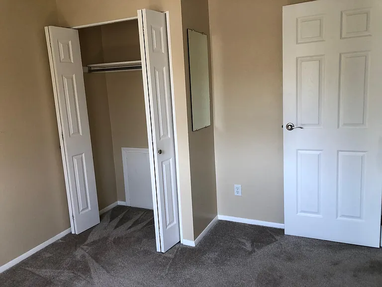 197 E White Oak Dr #A — Photo 10