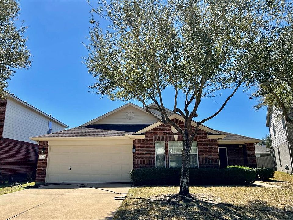1st image of 2210 Rocky Hollow Ln