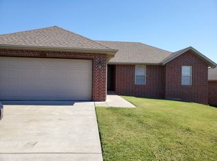 3534 Juniper St, Springfield, MO 65804
