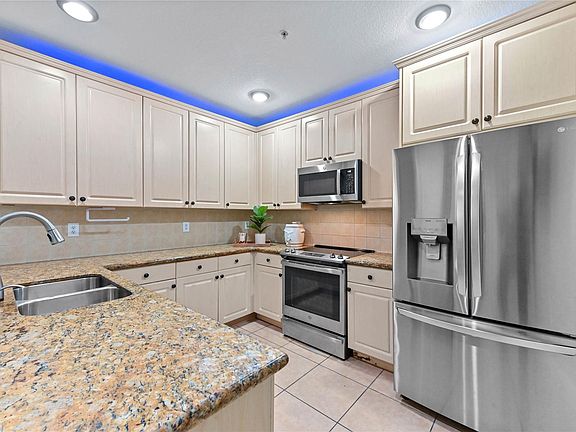 3rd image of 441 SW 147th Avenue #214