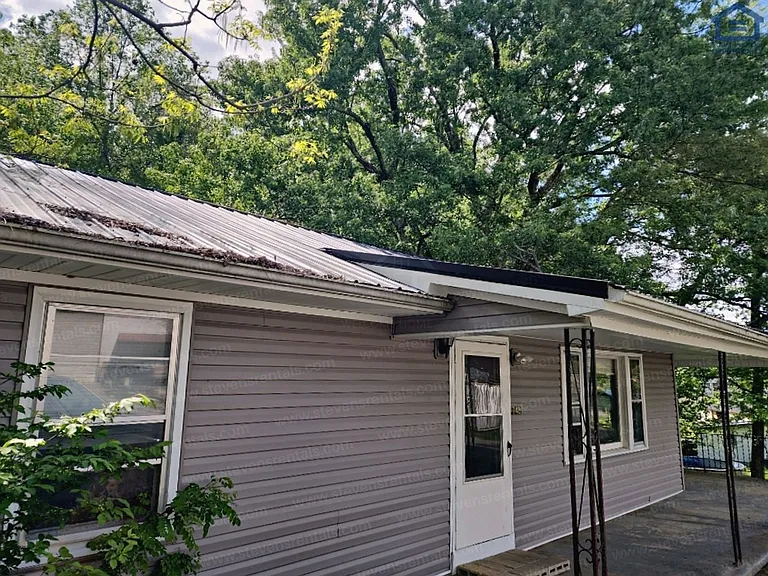 748 Steakley Dr — Photo 5
