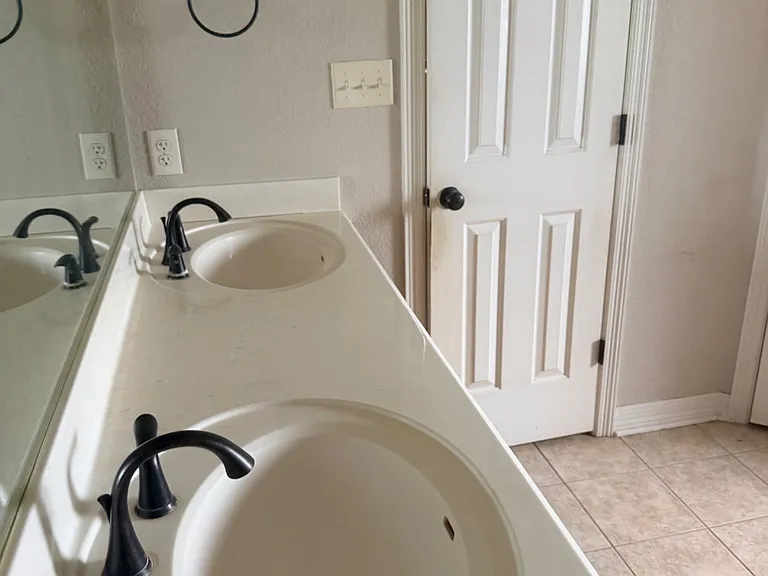 6417 Titanium Dr #- — Photo 10