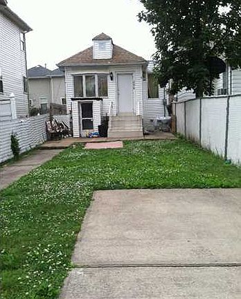 4th image of 256 Kensington Ave