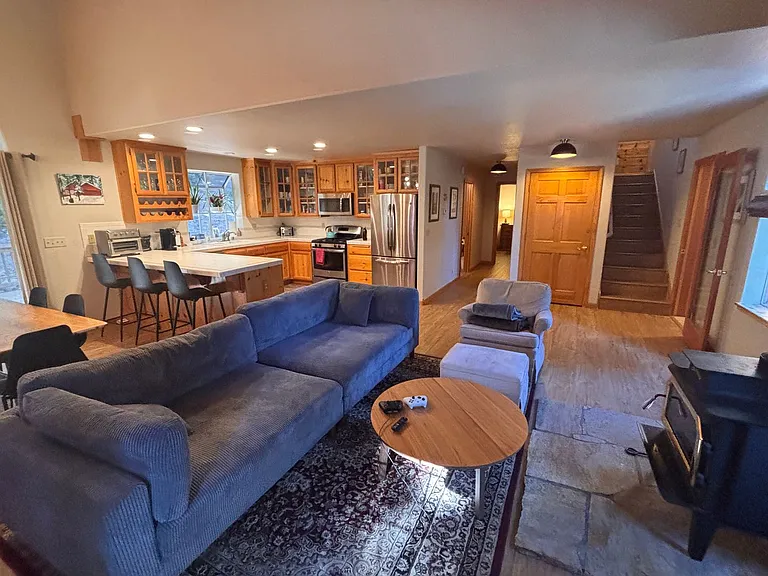 11756 Saint Bernard Dr — Photo 5