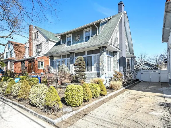 42-23 204 Street, Bayside, NY 11361