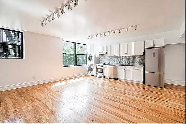 1st image of 64 Delancey St #2A