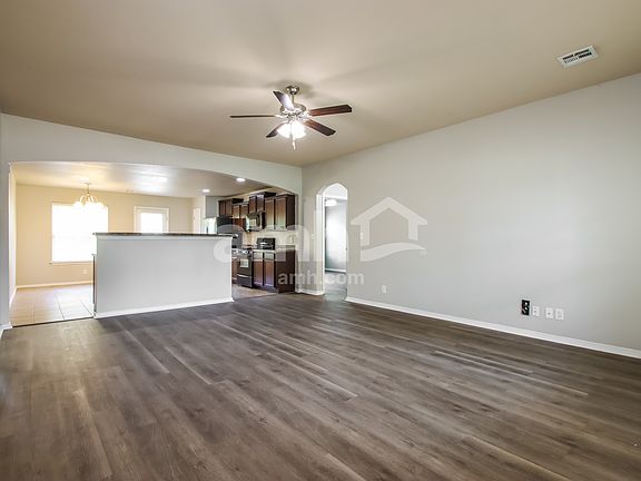 4th image of 7209 S Elder Ave