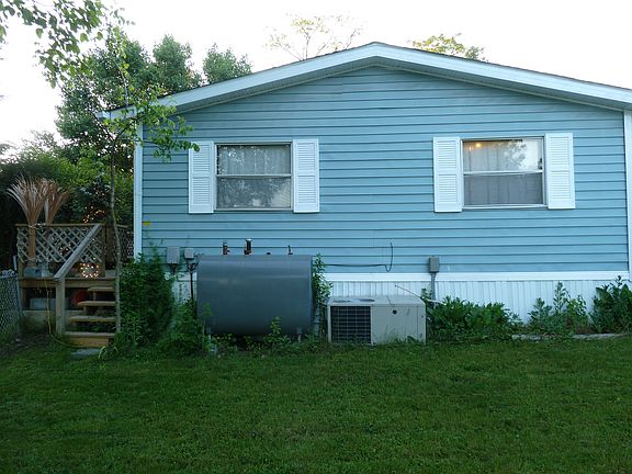 Right side of Double Wide