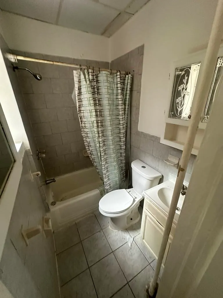 1 bed, $1,650 — Photo 4