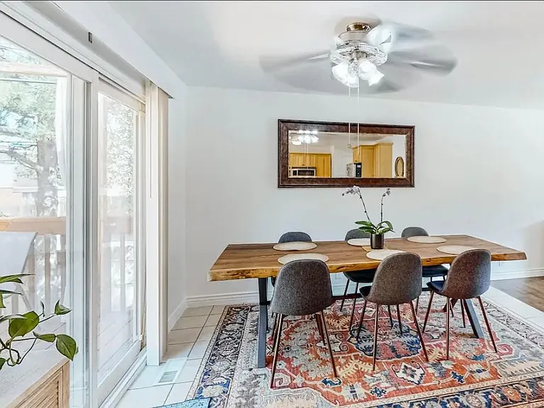 9410 S Quail Hollow Dr — Photo 2