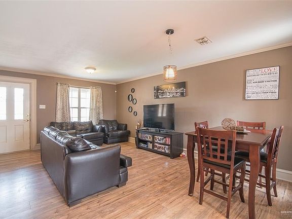 2nd image of 302 Ashley Dr