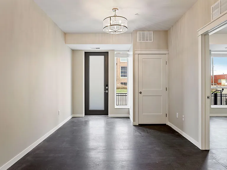 756 Jackson St NE #101 — Photo 8