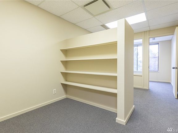 5th image of 755 Winslow Way E Ste 206