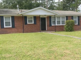 3601 Eastgate Dr, Savannah, GA 31404