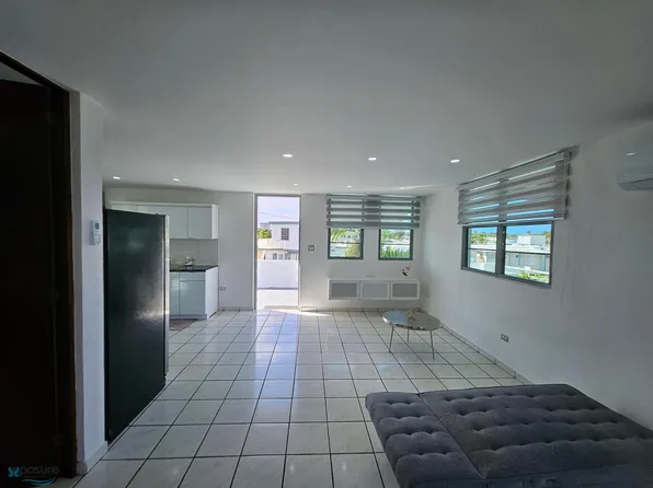 1003 Calle Navarra #1, Carolina, PR 00983